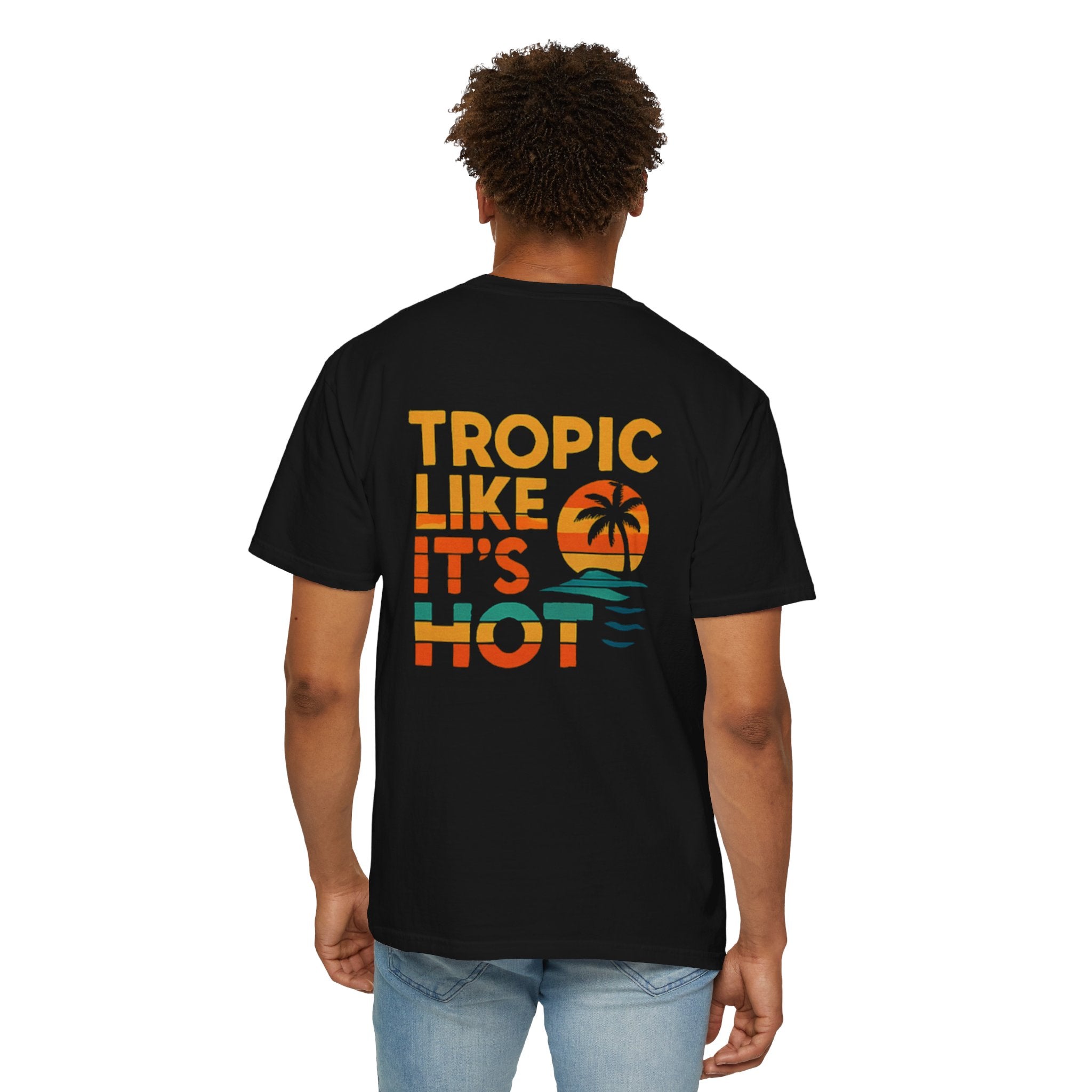 Big & Bold 'Tropic Like It's Hot' Relaxed Tee
