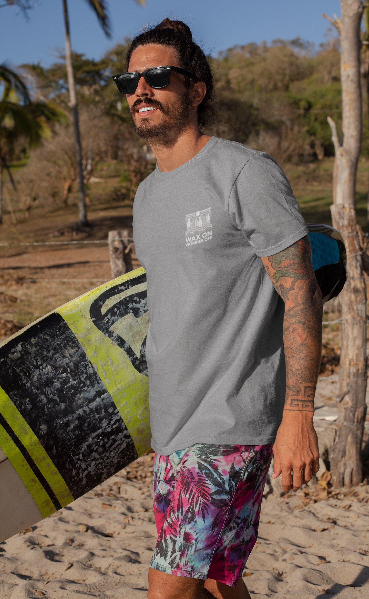 Boards Up 'Wax On' Relaxed Tee - Wave White